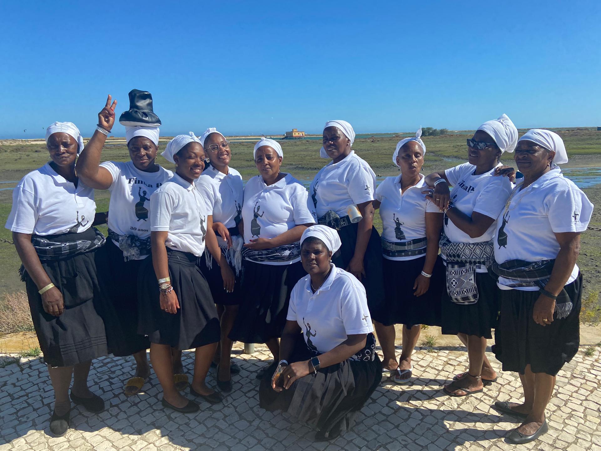 Batucadeiras de Cabo Verde | Grupo de Batuque Finka-Pé